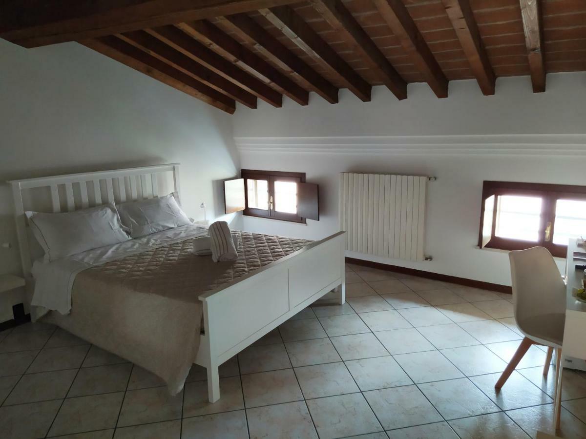 Carducci 49 Hotel Mantova Ngoại thất bức ảnh
