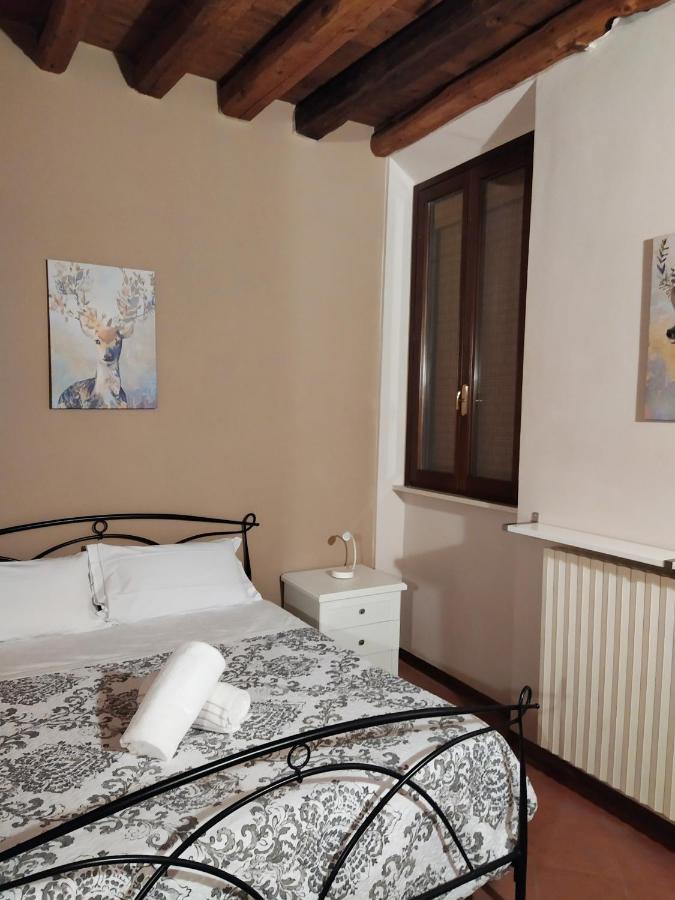 Carducci 49 Hotel Mantova Ngoại thất bức ảnh